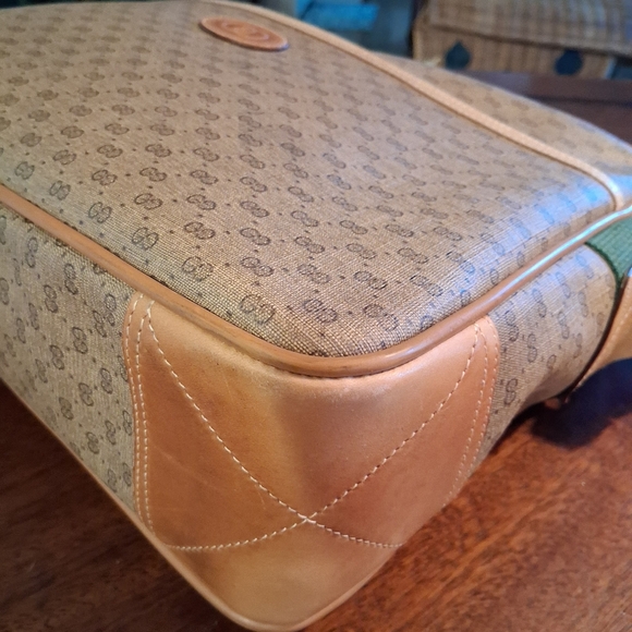 Gucci GG Logo Micro PVC Sherry Line Crossbody Bag - Picture 8 of 16